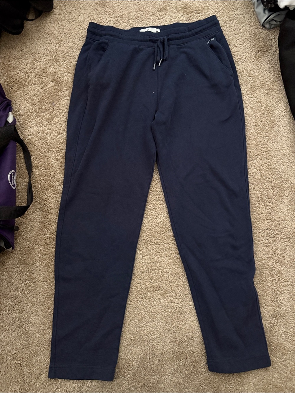 Hollister Men's Navy Drawstring Jogger Pants - Casual Comfort